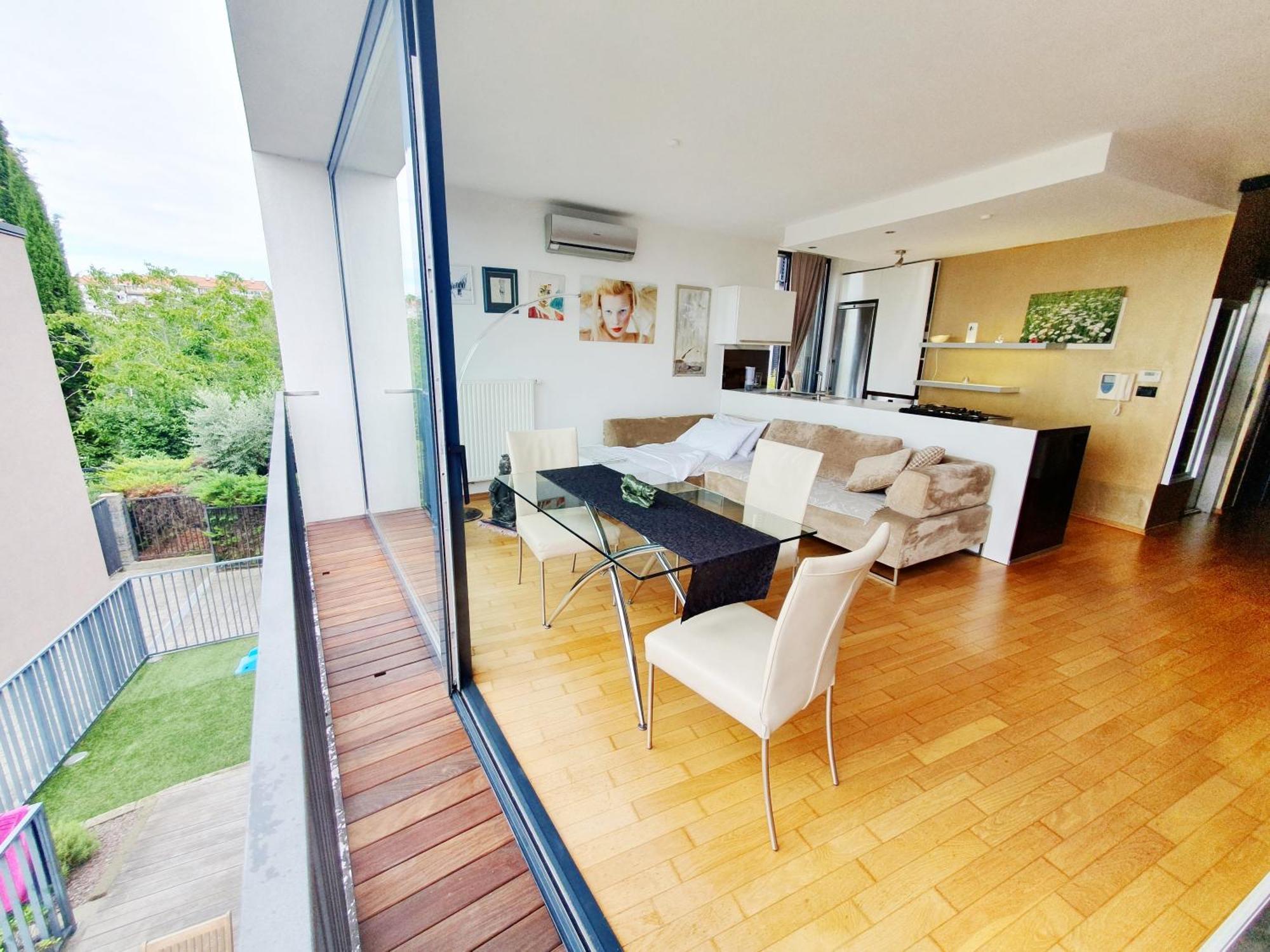 Bella Vista Lux Apartment With Private Terace Koper Exterior photo